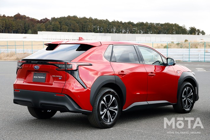 スバル 新型ソルテラ