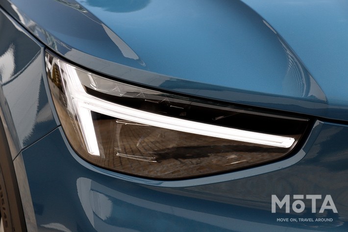 ボルボ C40 Recharge