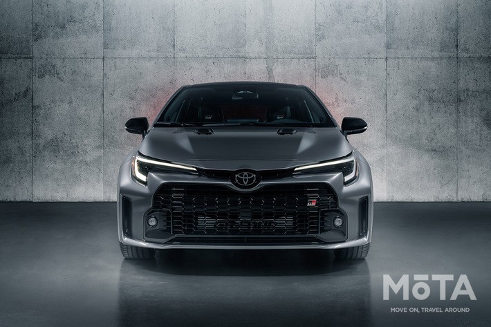 トヨタ GRカローラ