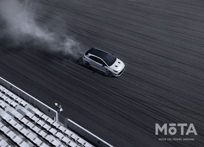 トヨタ GRカローラ