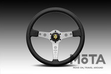 クラシカルなデザインが人気！ MOMOのステアリング「PROTOTIPO