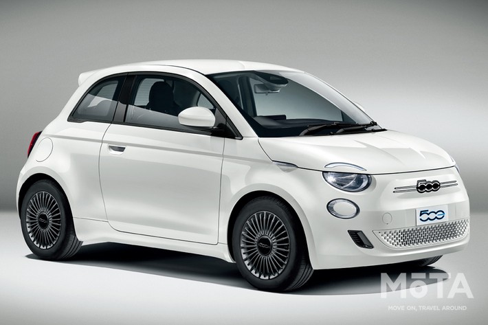 フィアット 新型500e