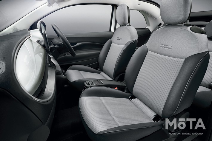 フィアット 新型500e