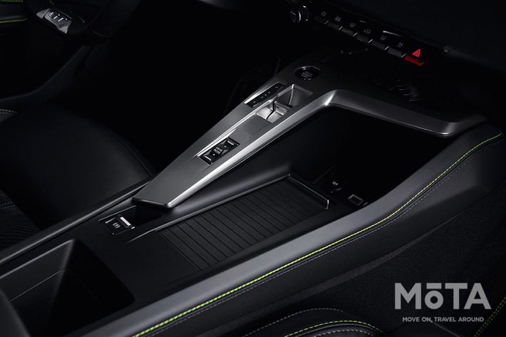 プジョー 新型308 SW