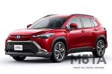 トヨタ カローラ クロス／ボディカラー：センシュアルレッドマイカ