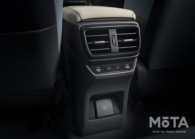 レクサス 新型RZ