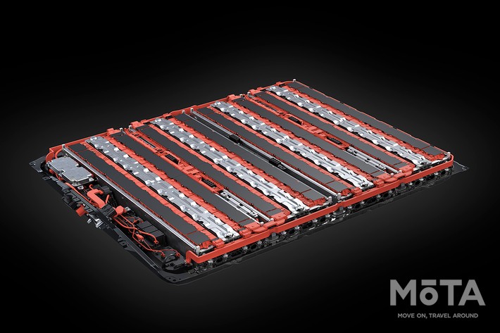 レクサス 新型RZ