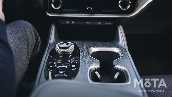 レクサス 新型RZ