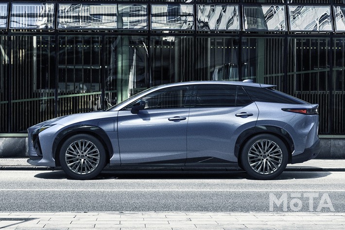 レクサス 新型RZ