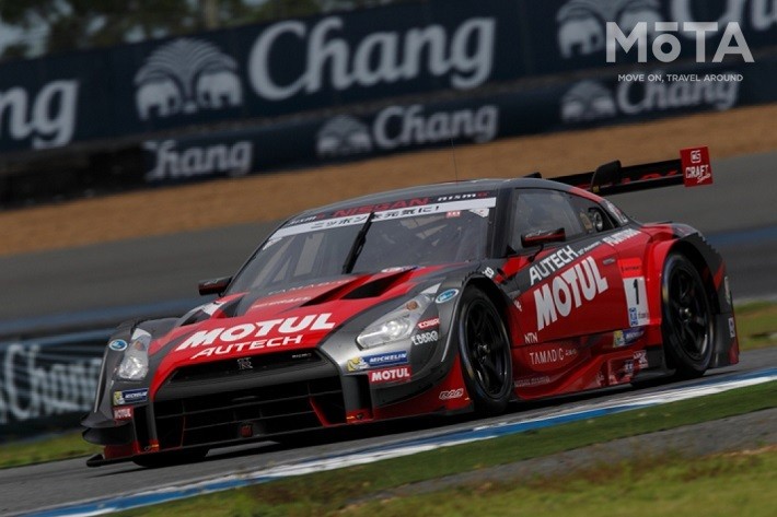 NISMO MOTUL AUTECH GT-R