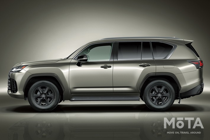 レクサス 新型LX／ボディカラー：ソニックチタニウム