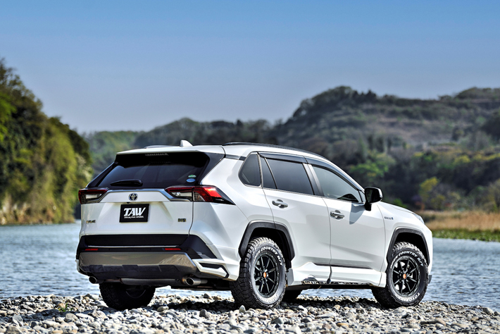 X Trailやrav4 デリカd 5にオススメ トライアルファが新作ホイール レオウィング クロス グラッド80 を発売 業界先取り 業界ニュース 自動車ニュース22国産車から輸入車 まで Mota