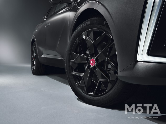 DSオートモビル DS4 E-TENSE