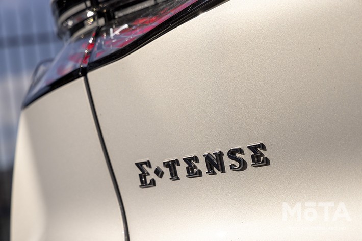 DSオートモビル DS4 E-TENSE