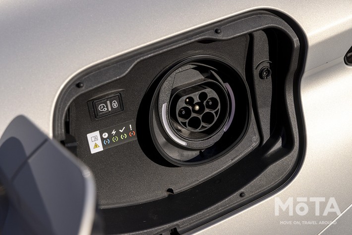 DSオートモビル DS4 E-TENSE