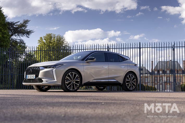 DSオートモビル DS4 E-TENSE