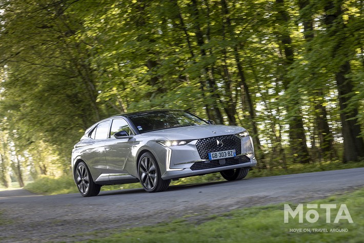 DSオートモビル DS4 E-TENSE