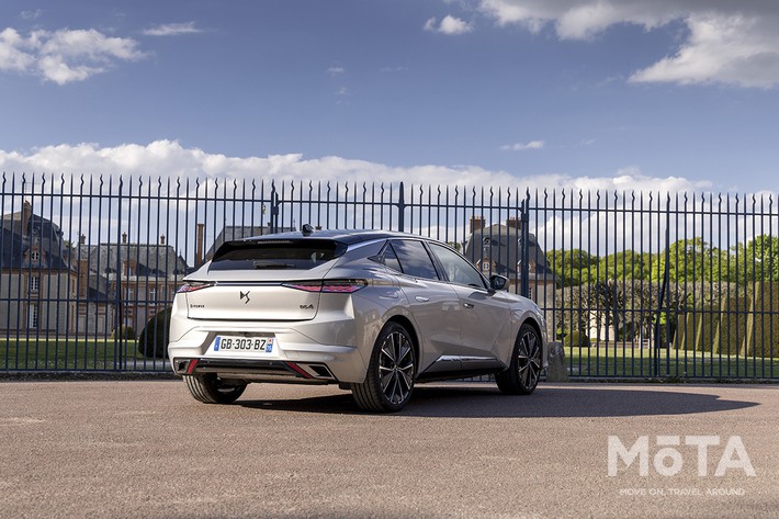 DSオートモビル DS4 E-TENSE