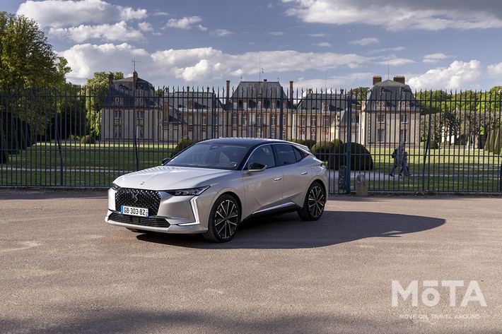 DSオートモビル DS4 E-TENSE