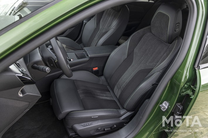 プジョー 308 PHEV