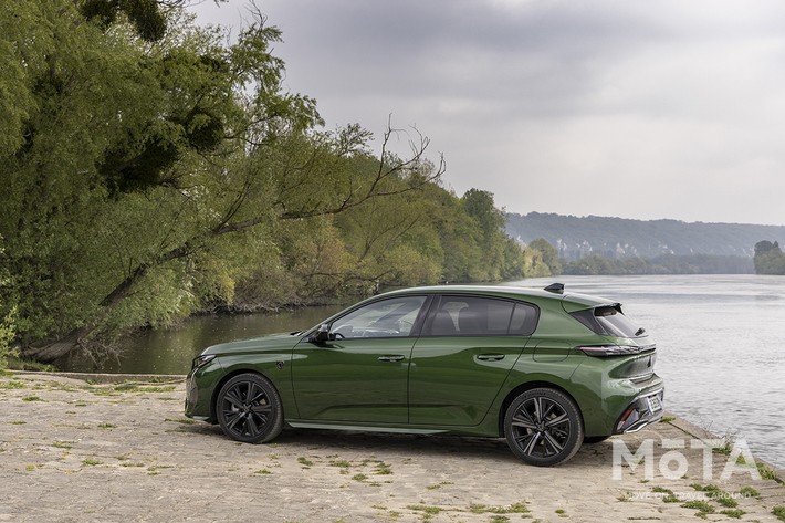 プジョー 308 PHEV