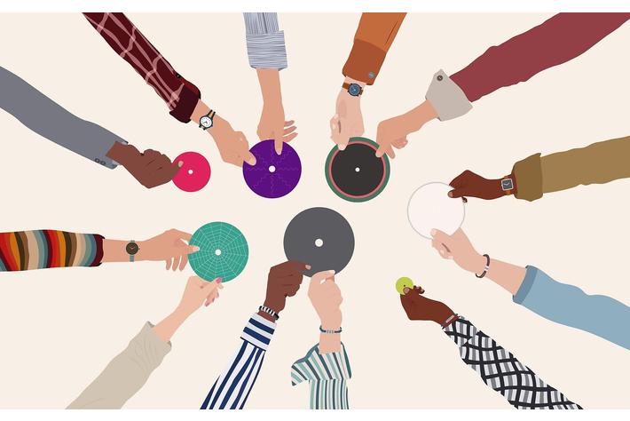 世界的に大注目のカーディテイリングに必須…だけど地味な「バフ」がまさかの主役？毎年 8月2日 を「バフの日」として制定！ご来店先着100名様に京セラ製バフの無料配布も！