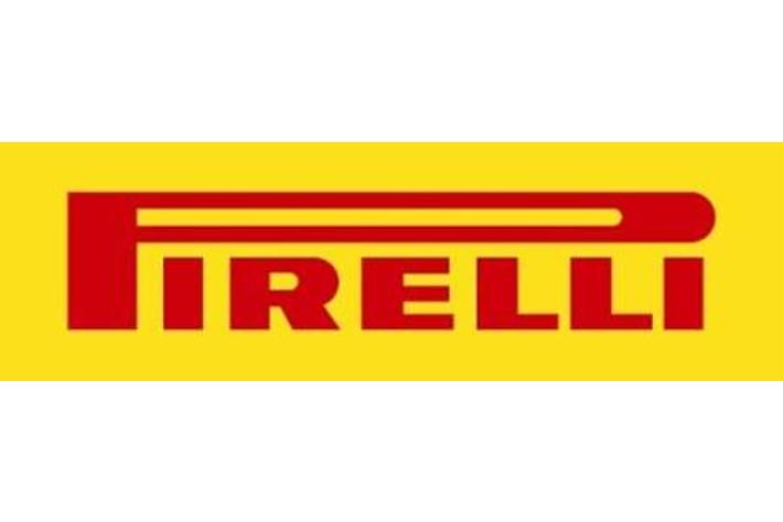 ピレリ ICE ZERO ASIMMETRICO（アイス・ゼロ・アシンメトリコ）：安全性と快適性を併せ持つ新しい冬用タイヤ