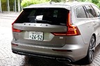 ボルボ V60 Recharge Plug-in hybrid T6 AWD Inscription