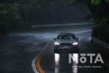 ボルボ V90 Recharge Plug-in hybrid T8 AWD Inscription