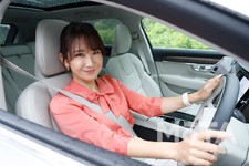 自動車ジャーナリストの今井優杏さん