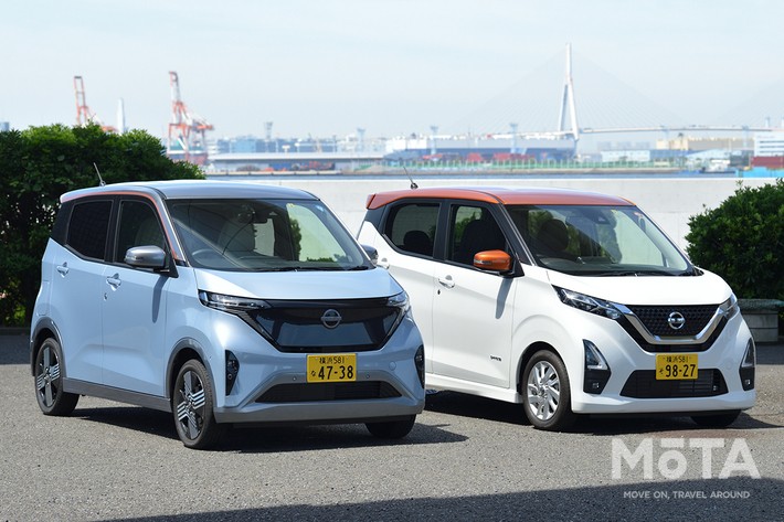 三菱 eKクロス（左）と新型eKクロス EV（右）, 新型サクラ（左）とデイズ（右）