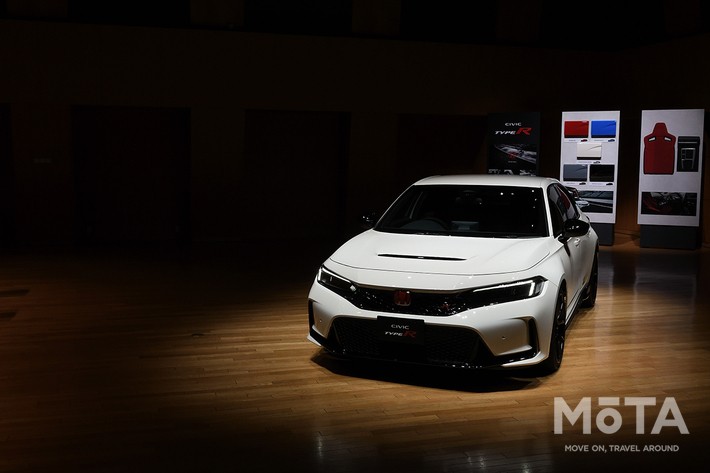 ホンダ 新型シビック タイプR