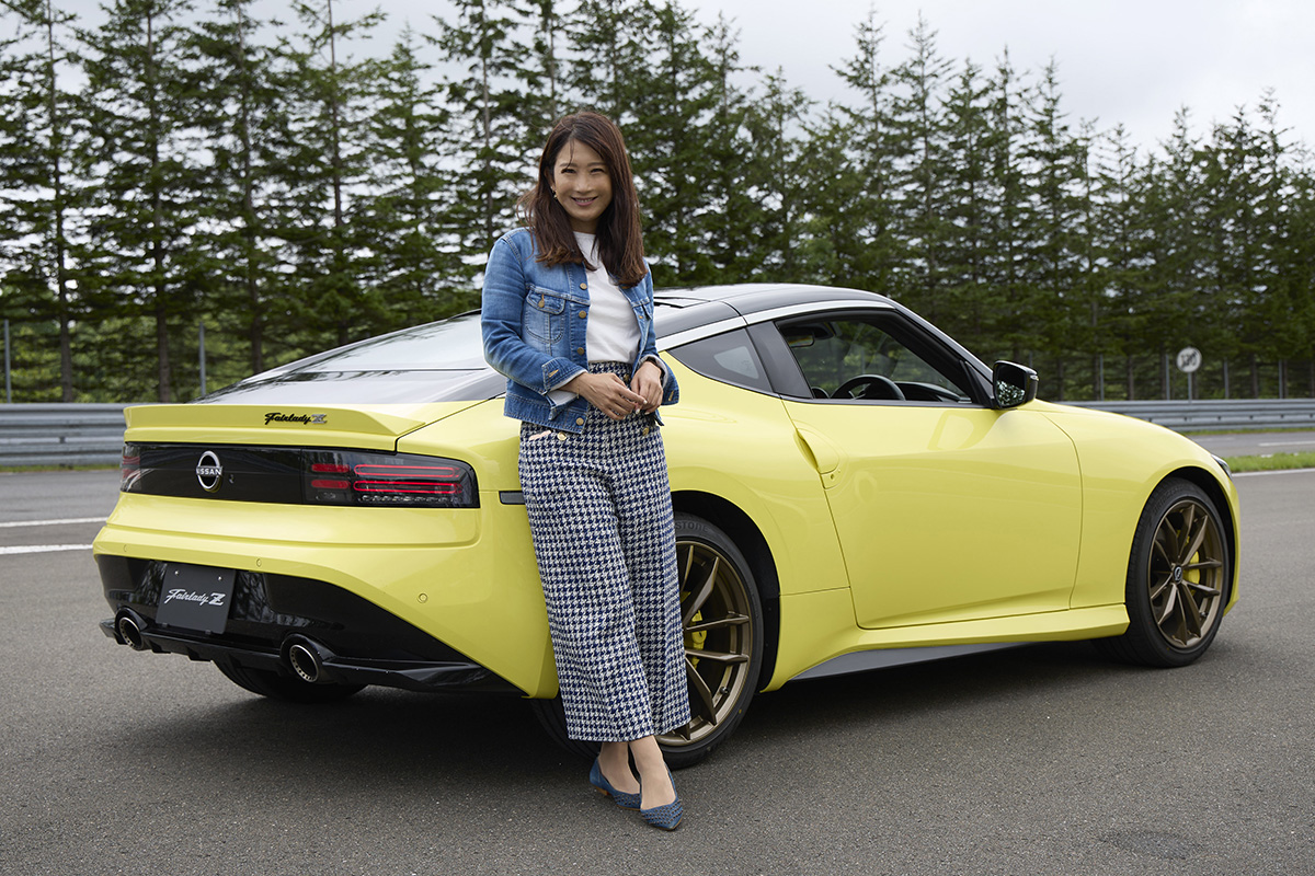 日産 新型フェアレディZに早速試乗！ 価格は524万1500円からと高額だが