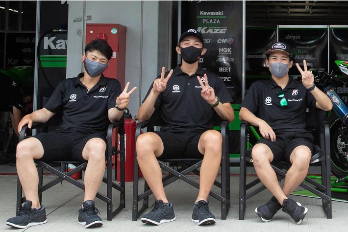 Kawasaki Plaza Racing Team 鈴鹿8耐 SSTクラス優勝記念 チーム Kawasaki Plaza Racing Team 鈴鹿8耐 SSTクラス優勝記念 チーム