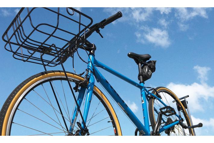【直接引取限定】赤いシティサイクル 前面バスケット付き 直接引取限定】赤いシティサイクル 前面バスケット付き