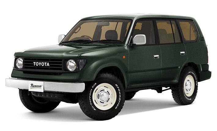 丸めヘッドライトやメッキサイドミラー、ホイールを変更したRenoca アメリカン・クラシック