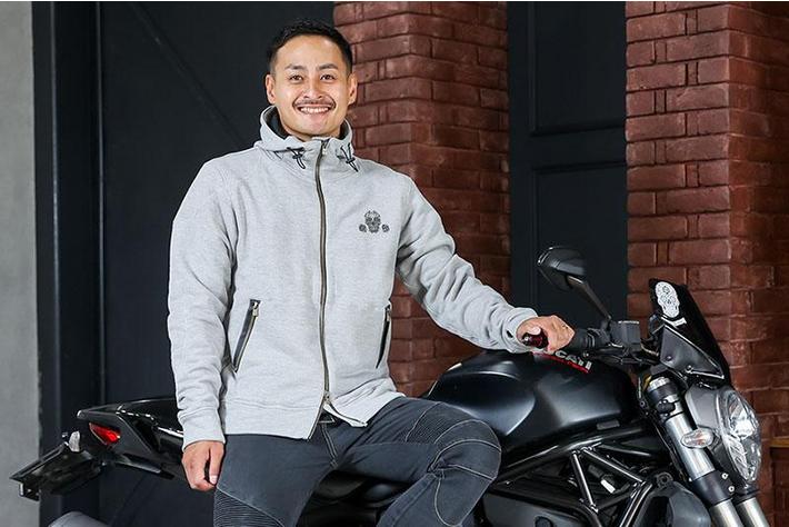 バイカーファッションブランド Dark いつでも気軽にバイクに乗れるプロテクター入りスウェットパーカー パンツのクラウドファンディングを実施 画像ギャラリー No 11 業界先取り 業界ニュース 自動車ニュース22国産車から輸入車まで Mota