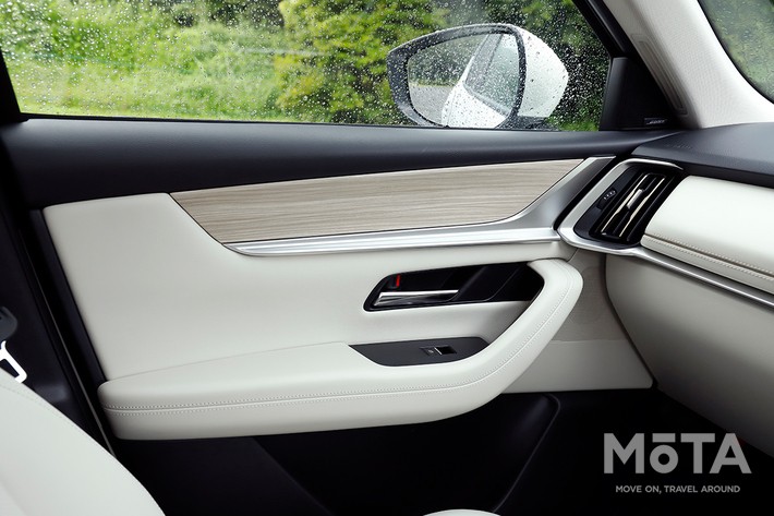 マツダ CX-60 XD HYBRID Exclusive Modern 8AT 4WD