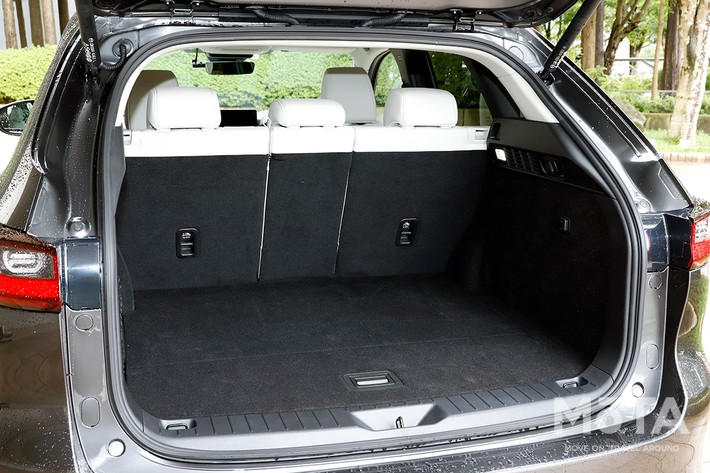 新型CX-60 XD HYBRID Premium Modern(プレミアムモダン)