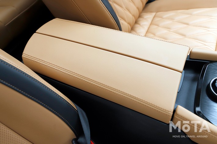 日産 エクストレイル G e-4ORCE