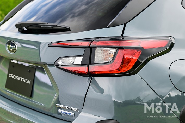 スバル CROSSTREK（クロストレック）／ボディカラー：オフショアブルー・メタリック