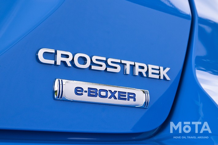 スバル CROSSTREK（クロストレック）／ボディカラー：オアシスブルー