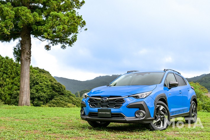 スバル CROSSTREK（クロストレック）／ボディカラー：オアシスブルー