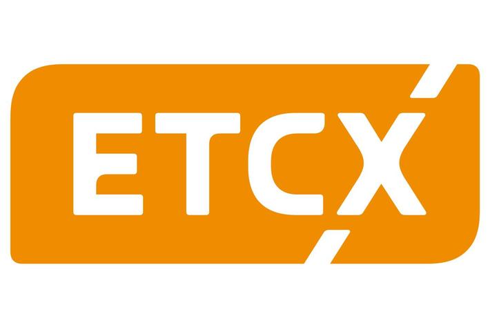 アプラス発行のクレジットカード・ETCカードが、ETCが街なかで利用できる『ETCX』サービスに対応