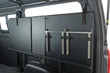 車中泊やリモートワークに！ マルチに使えるハイエース専用