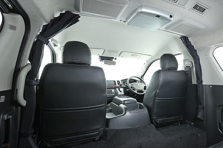 ハイエース200系ワイドボディ ミドルルーフ 5ドア用 間仕切り