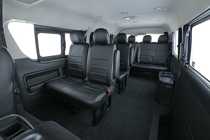 開ければすっきりとした外の景色が見えるのもカーテンのオススメポイント