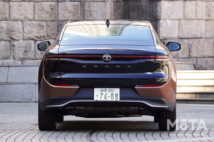 トヨタ 新型クラウンクロスオーバー G アドバンスト レザーパッケージ(G Advanced Leather Package)