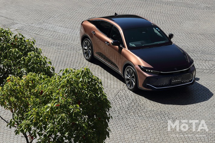 トヨタ 新型クラウンクロスオーバー G アドバンスト レザーパッケージ(G Advanced Leather Package)