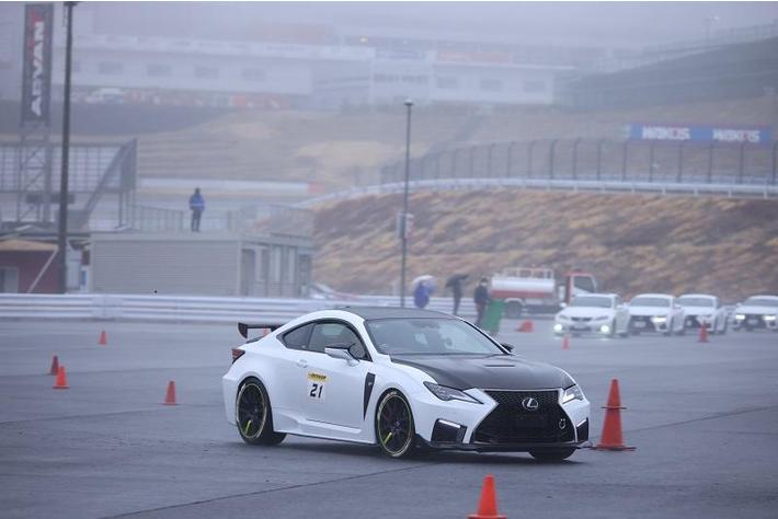 「LEXUS F ドライビングレッスン」10月15日(土)13時より参加申込受付開始！【FSWインフォメーション No.I-48】